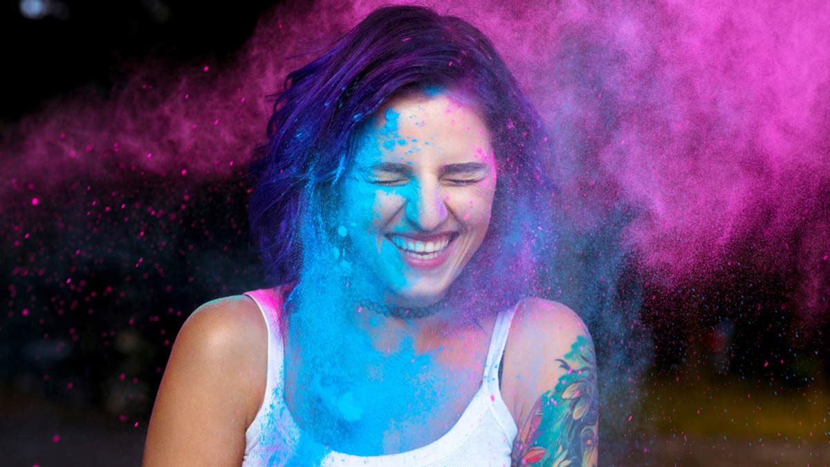 How Do Chemical Laden Holi Colours Harm Your Skin?